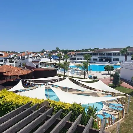 Villa Dreamy Villa With Shared Pool In Antalya